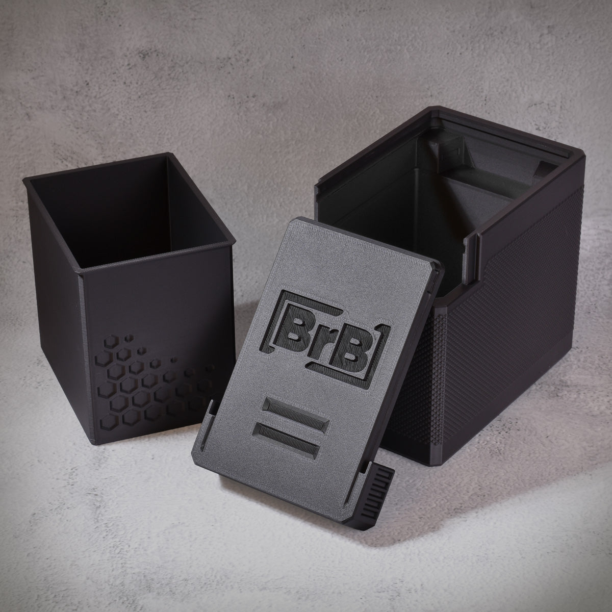 Blackout MTG Commander Deckbox XL — side profile view